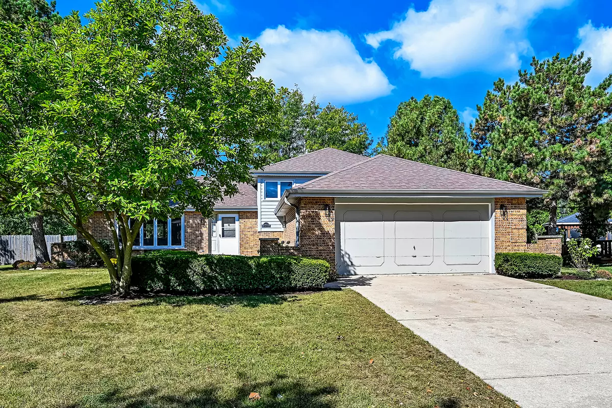 Downers Grove, IL 60516,6803 PENNER PL