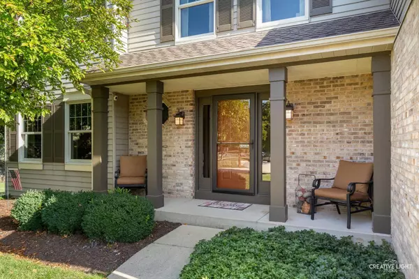 Oswego, IL 60543,214 Parkside LN