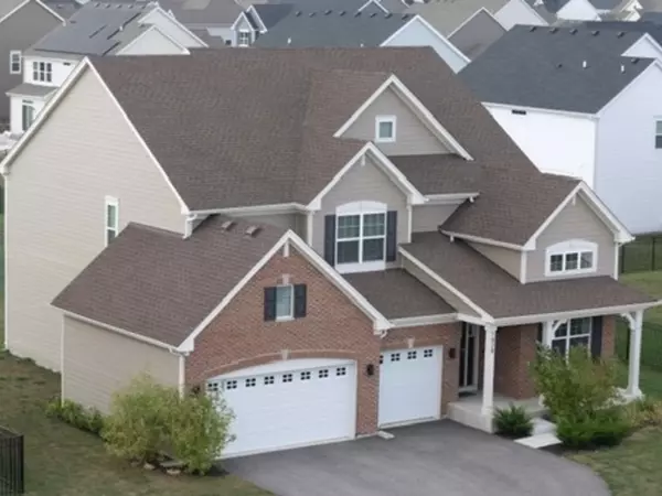 1828 Coralito LN, Elgin, IL 60124