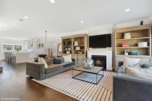 Chicago, IL 60646,6324 N Keeler AVE