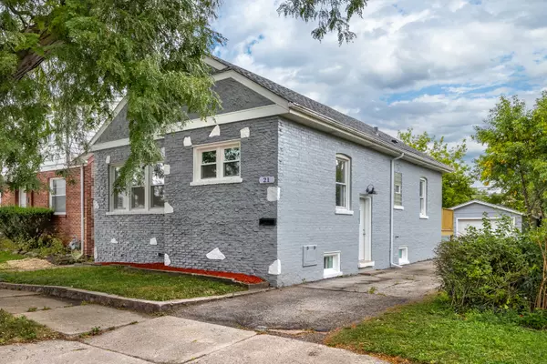 21 E 140th CT, Riverdale, IL 60827