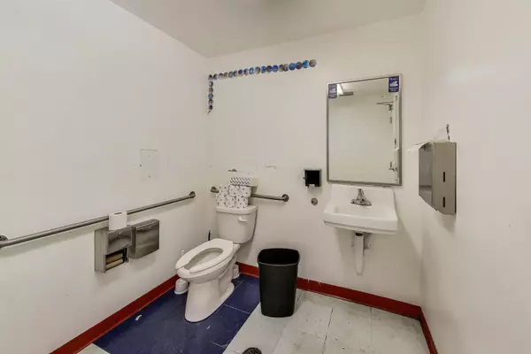 Chicago, IL 60643,2255 W 95th ST