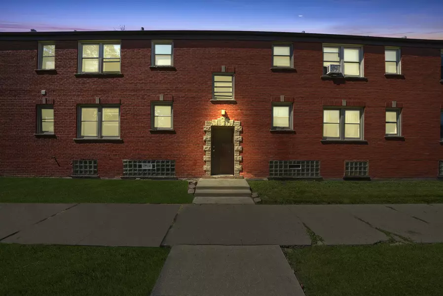 9059 S Laflin ST #1E, Chicago, IL 60620