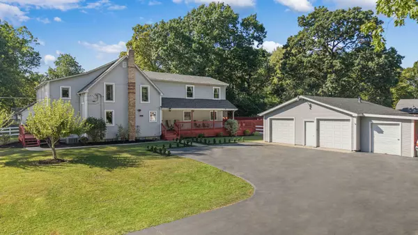 2404 13th ST, Winthrop Harbor, IL 60096