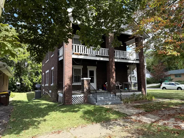 Rockford, IL 61104,144 Broadway