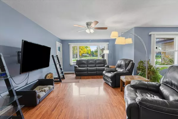 Mundelein, IL 60060,328 Brice AVE