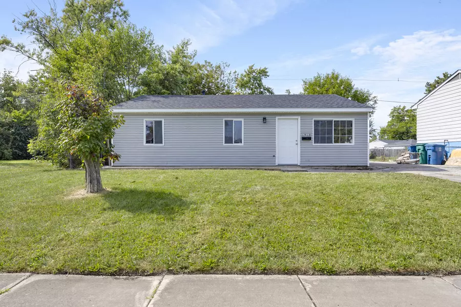 1918 Ashland AVE, Chicago Heights, IL 60411