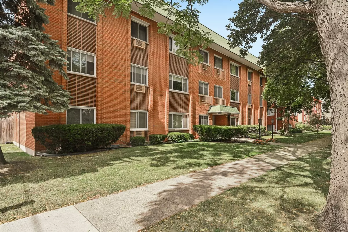 Oak Park, IL 60302,433 S Lombard AVE #33