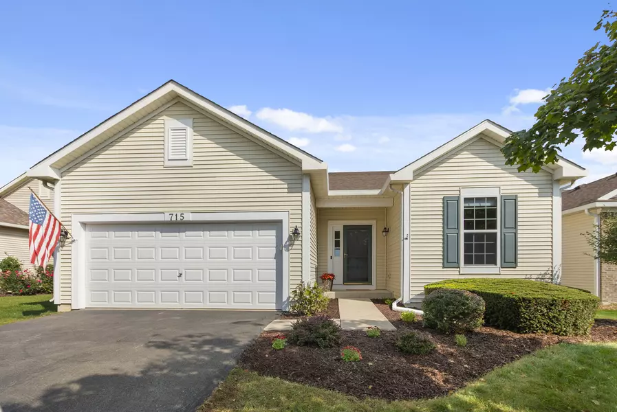 715 S Wellston LN, Romeoville, IL 60446