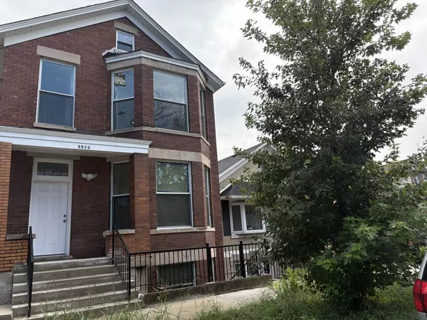 3513 S Seeley AVE, Chicago, IL 60609