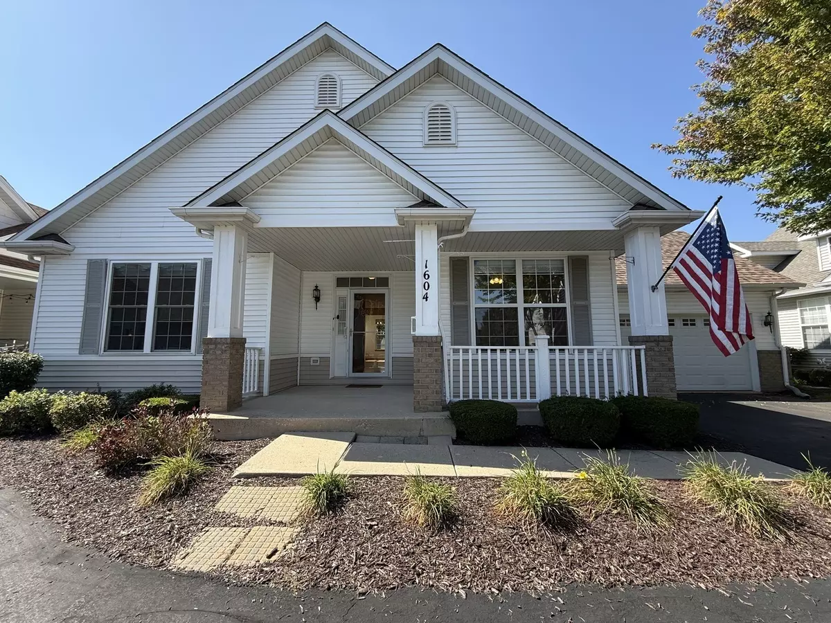 Shorewood, IL 60404,1604 Augusta LN