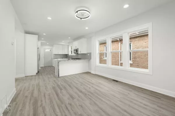 Chicago, IL 60620,1715 W 91st PL