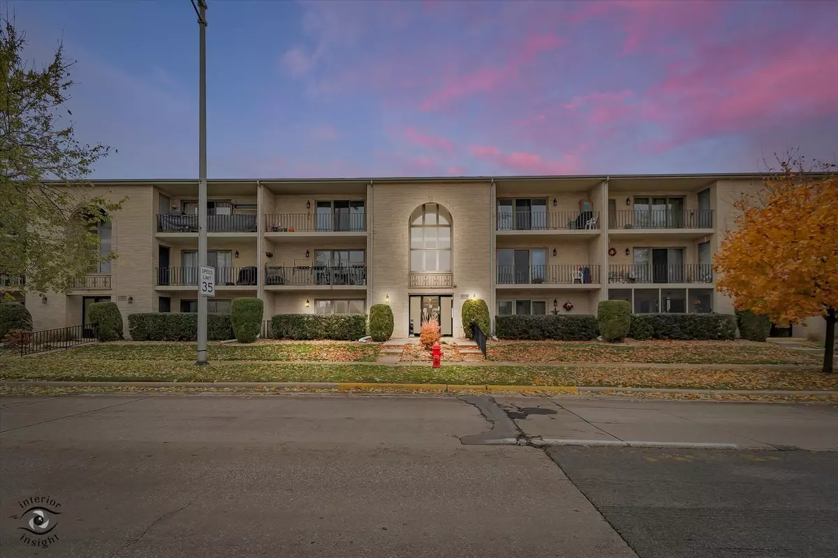 Chicago Ridge, IL 60415,Address not disclosed