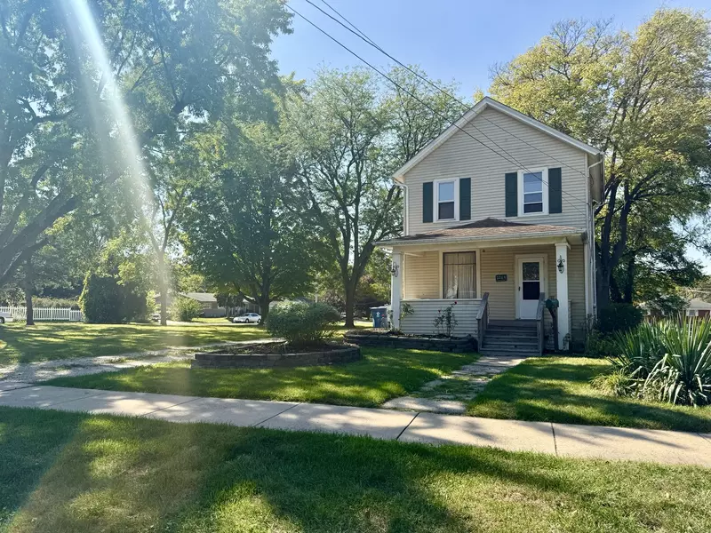 1264 Wauponsee ST, Morris, IL 60450