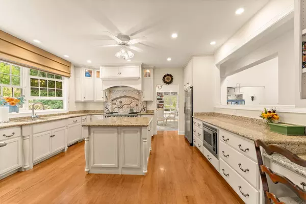 Homer Glen, IL 60491,16212 Maramel DR