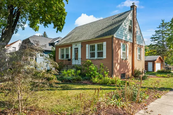 Arlington Heights, IL 60004,1001 N Dunton AVE