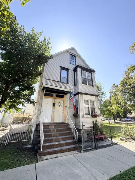 4153 W Wabansia AVE #2, Chicago, IL 60639