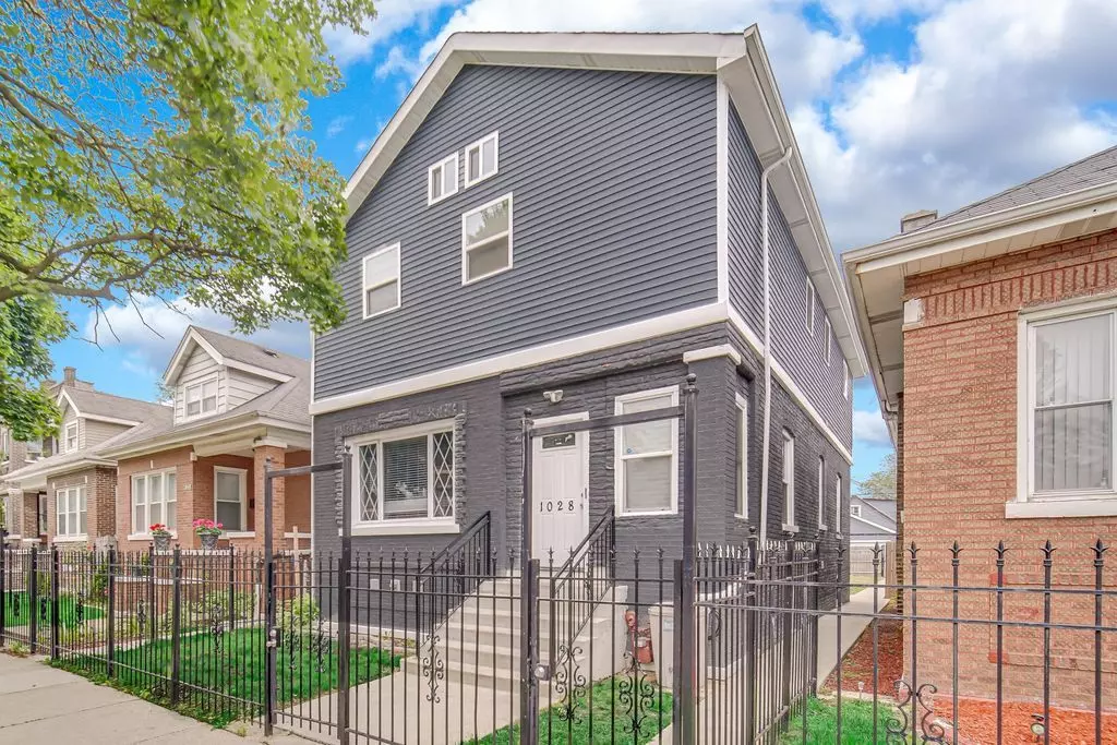 Chicago, IL 60651,1028 N Lavergne AVE