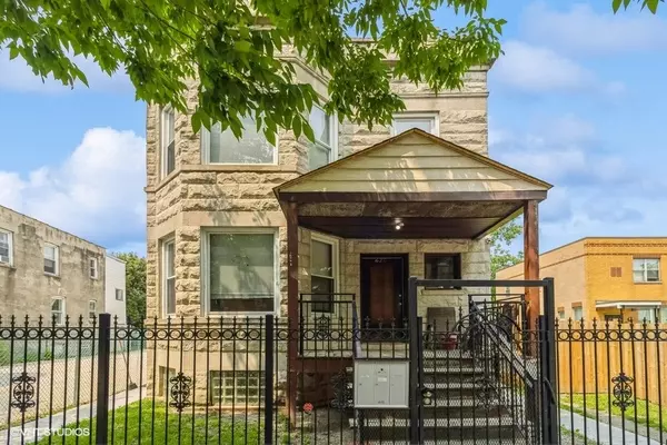 620 N KEDZIE AVE #1, Chicago, IL 60612