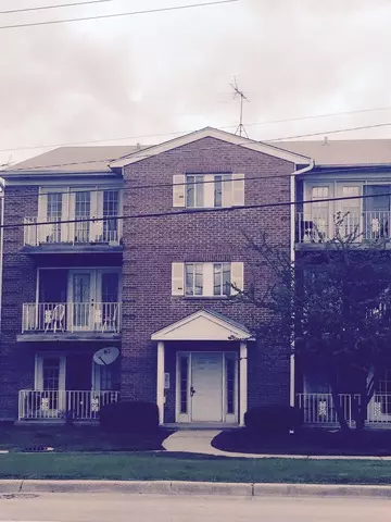 4272 Central RD #102, Glenview, IL 60025