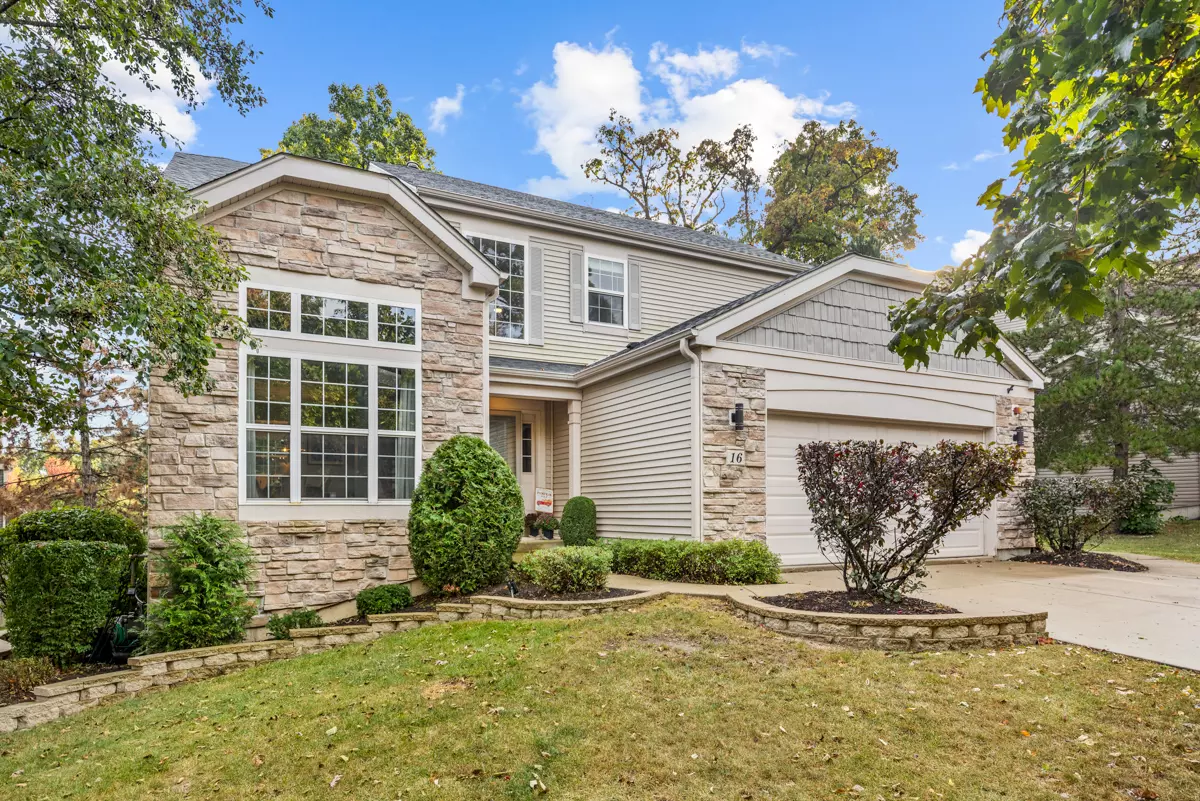 Streamwood, IL 60107,16 MORAINE DR