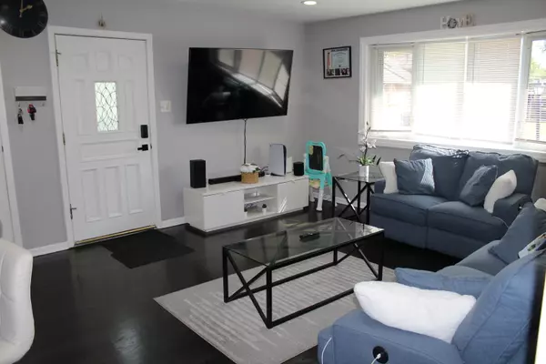 Oak Forest, IL 60452,4912 157th ST