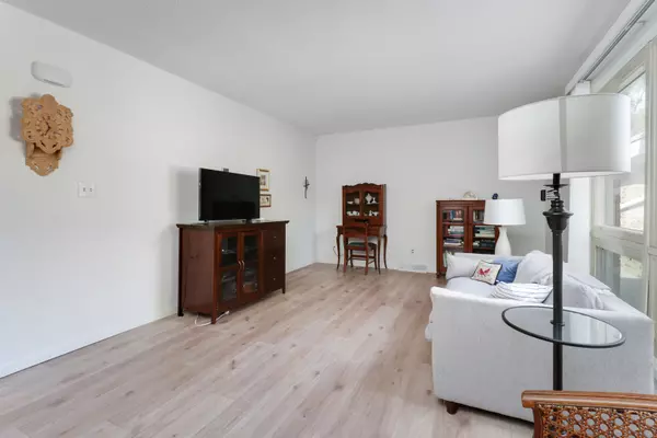 Bloomington, IL 61701,2202 E Lincoln ST #7