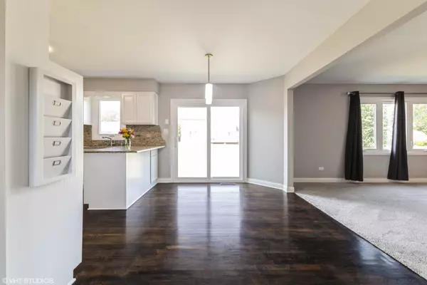 Orland Park, IL 60467,16400 Lee AVE