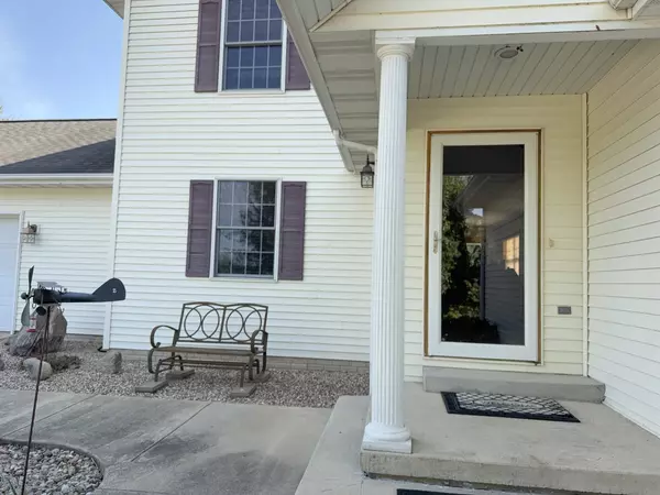 Danvers, IL 61732,16555 Mclean RD