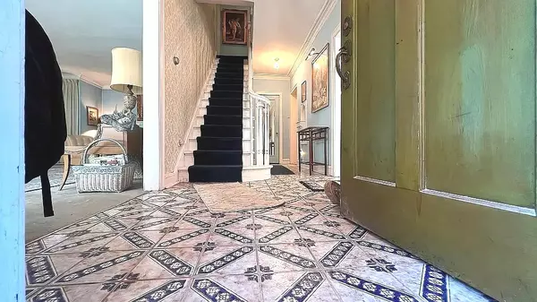 Chicago, IL 60643,10247 S Bell AVE