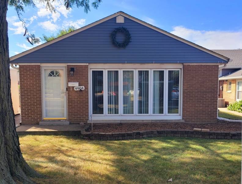 9904 S Cicero AVE, Oak Lawn, IL 60453