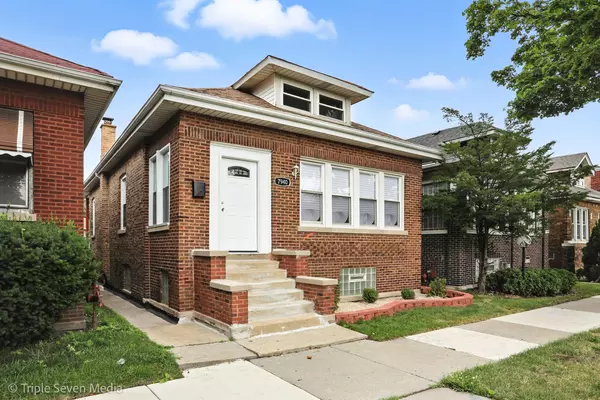 7940 S Perry AVE, Chicago, IL 60620