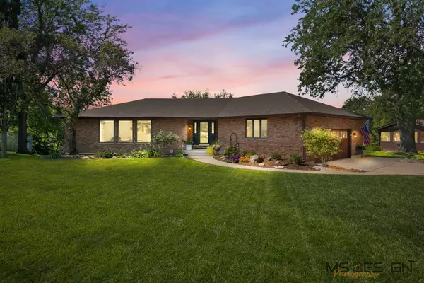 Dekalb, IL 60115,338 Greenwood North