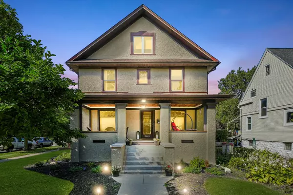 Berwyn, IL 60402,3444 Home AVE