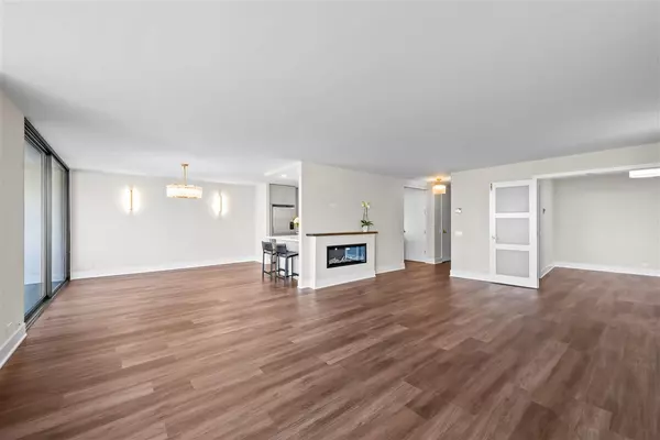 Wilmette, IL 60091,1500 Sheridan RD #4A
