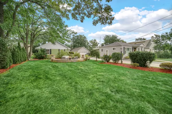 Lombard, IL 60148,337 S Brewster AVE
