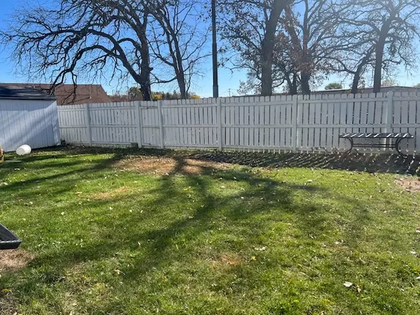 Hainesville, IL 60073,129 CENTENNIAL DR