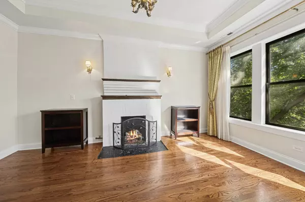 Chicago, IL 60640,4834 N Kenmore AVE #3N