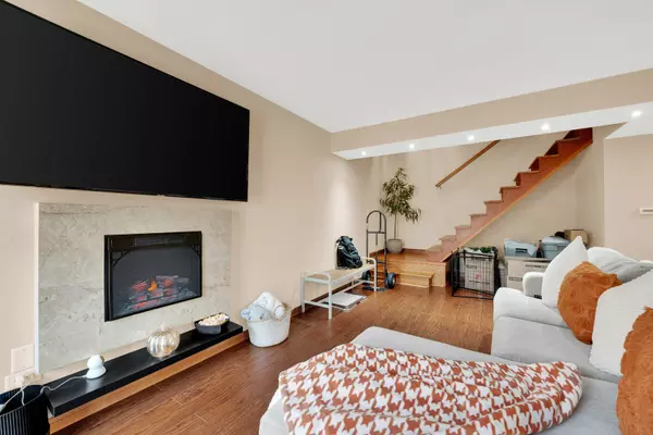 Chicago Ridge, IL 60415,9836 Sayre AVE #15