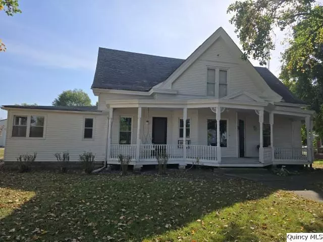 Augusta, IL 62311,102 Center ST