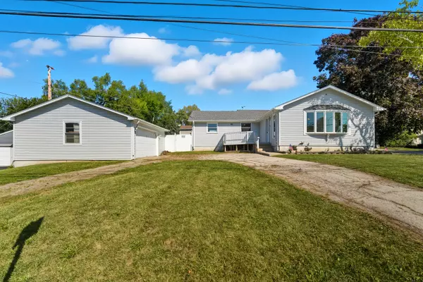 Round Lake Park, IL 60073,504 Greenwood DR