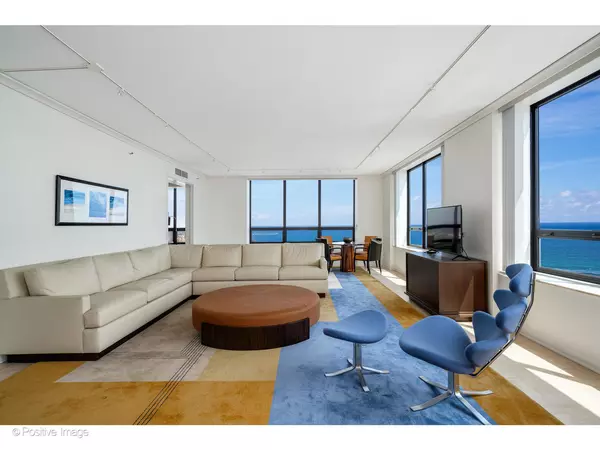 Chicago, IL 60611,180 E PEARSON ST #6103-6203