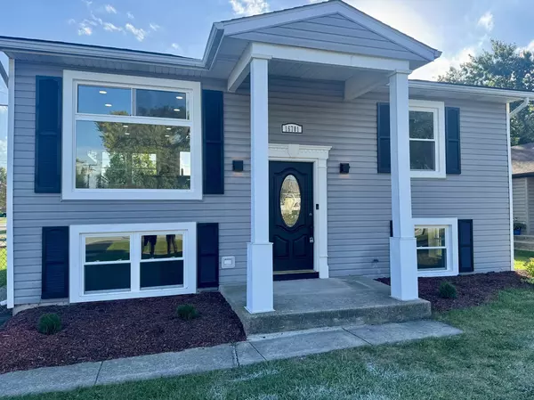 16701 Highview AVE, Orland Hills, IL 60487