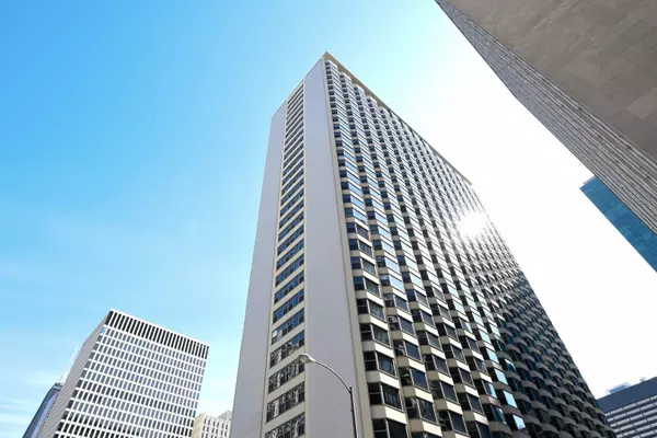 535 N Michigan AVE #2712, Chicago, IL 60611