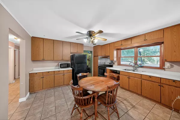 Lemont, IL 60439,11S100 Carpenter ST