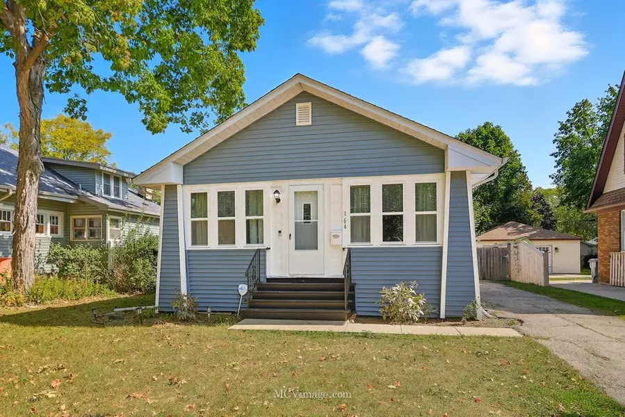 164 S Calumet AVE, Aurora, IL 60506