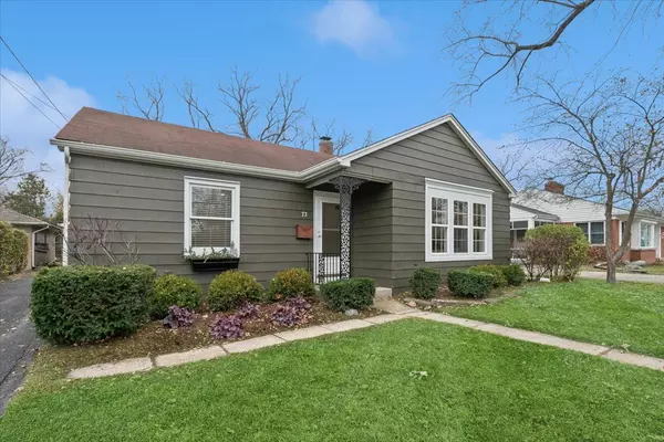 73 Harvey AVE, Grayslake, IL 60030