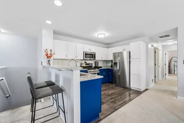 Sycamore, IL 60178,540 Clayton CIR #0