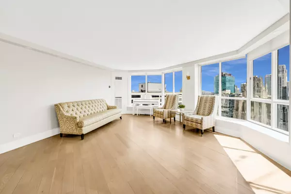 Chicago, IL 60611,405 N Wabash AVE #4308