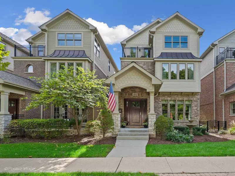 480 W Seminary AVE, Wheaton, IL 60187